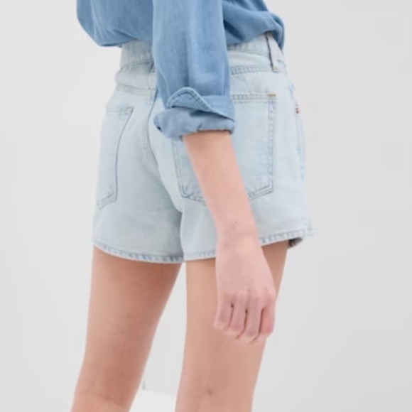Gap Low Rise Denim Shorts - Picture 5 of 10